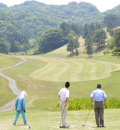 津久井湖ゴルフ倶楽部