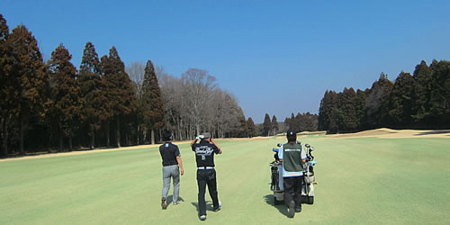 南総カントリークラブ　お客様とゴルフ