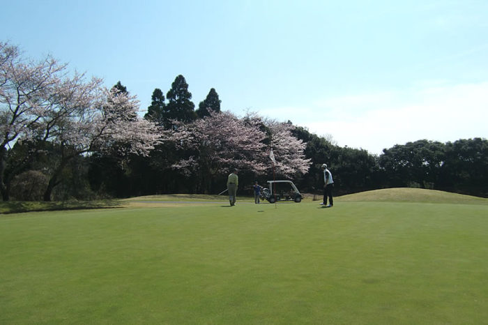 長太郎カントリークラブ　お客様とゴルフ