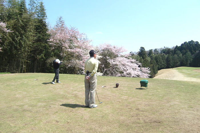 長太郎カントリークラブ　お客様とゴルフ